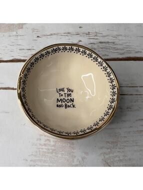 Natural Life Decorative Ceramic Bowl with Love Quote